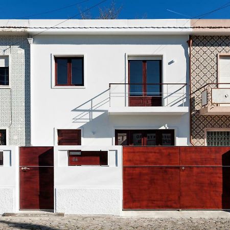 Ateneu Guesthouse Порту Экстерьер фото