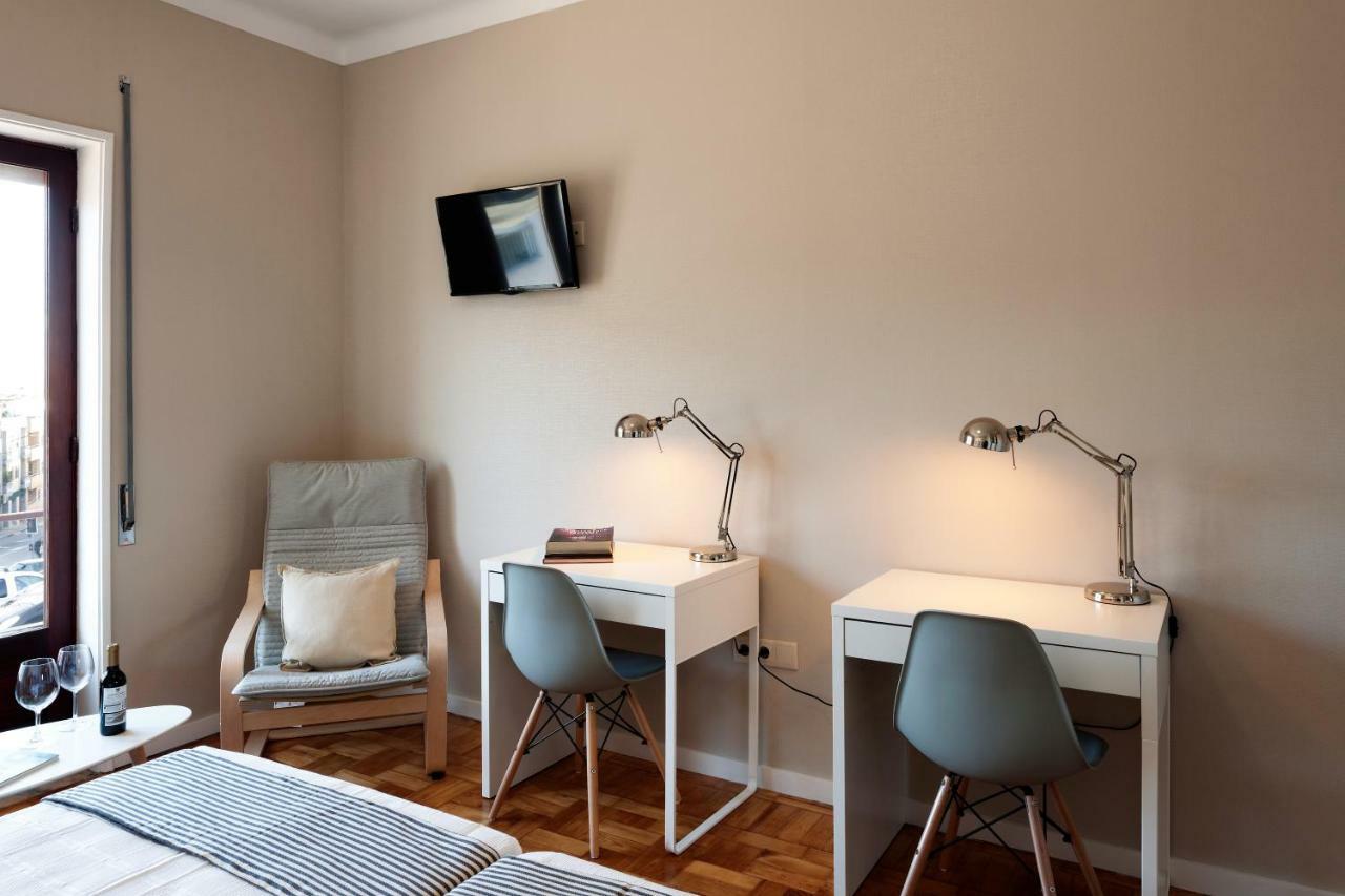 Ateneu Guesthouse Порту Экстерьер фото