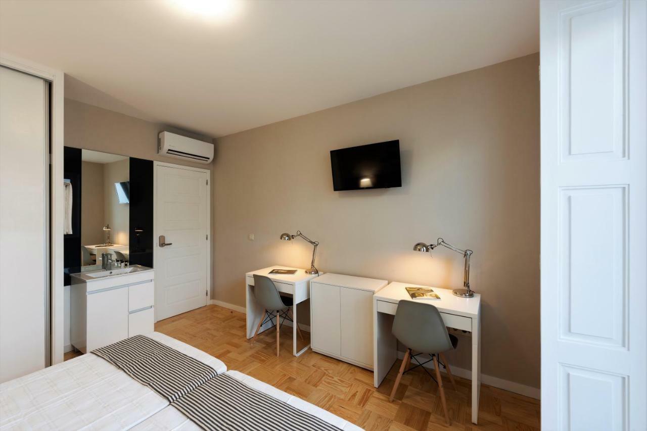 Ateneu Guesthouse Порту Экстерьер фото