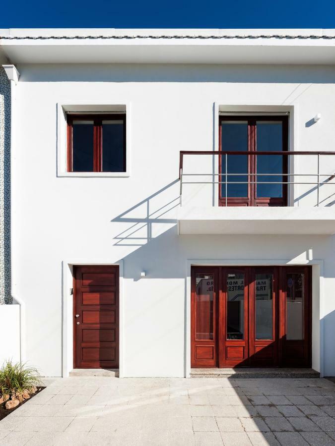 Ateneu Guesthouse Порту Экстерьер фото