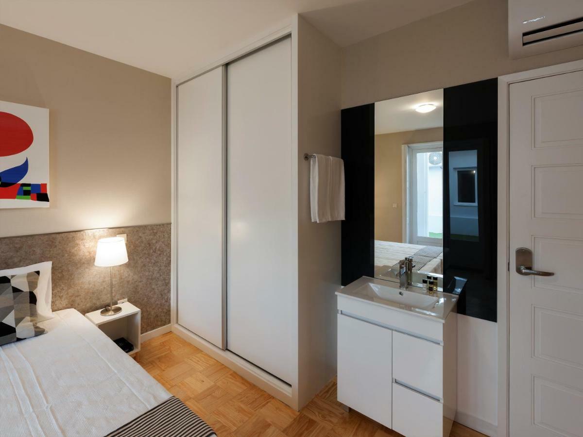 Ateneu Guesthouse Порту Экстерьер фото